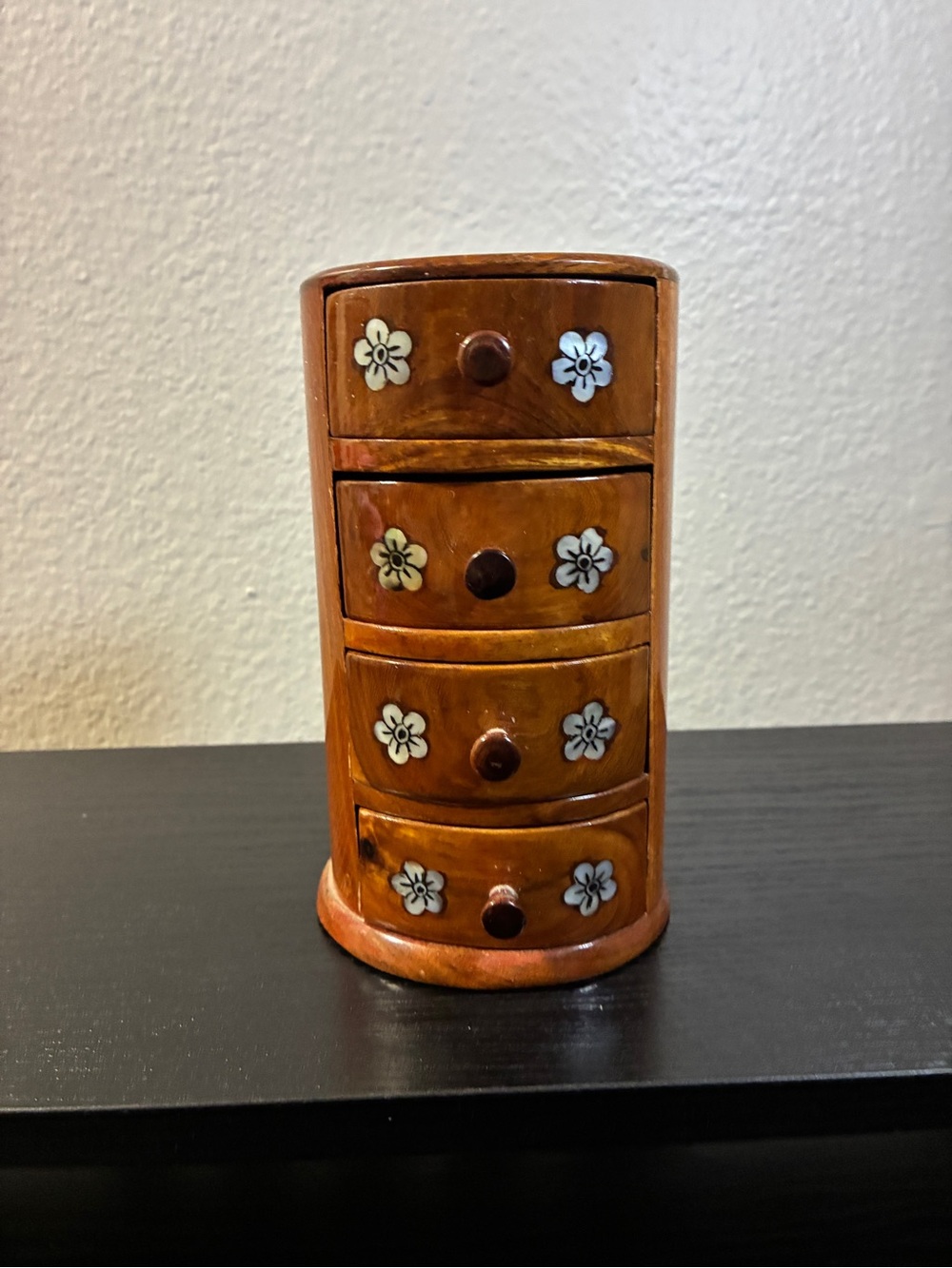 Vintage Inlaid Wooden Jewelry Chest/Box Mother of Pearl Flowers Four Drawers 6"